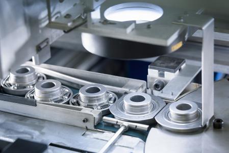 How auto parts manufacturers face new technologies